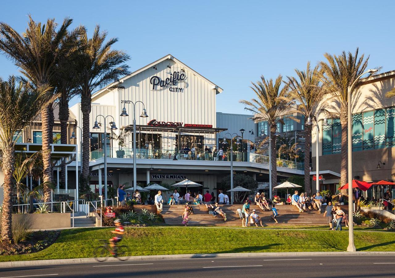 The White House With Spa, Bikes And Steps To The Beach And Down Town Main Street Shops And Dining هونتينغتون بيتش، أورانج، كاليفورنيا المظهر الخارجي الصورة